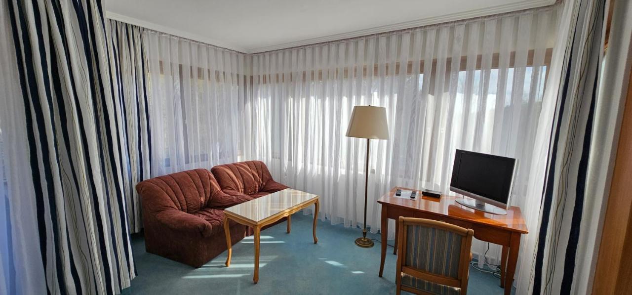 Schwaben Hotel Ebnisee Kültér fotó